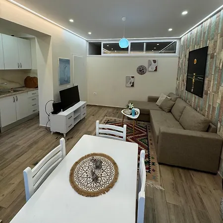 Urban Oasis 2 * Tirana